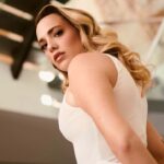 Ocho tips de estilo para realzar la figura, según la creadora de moda Delfi Saud