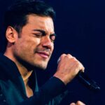 Carlos Rivera portada en AV Magazine