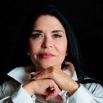 María Tabraue, autora: “El modo supervivencia es una prisión emocional invisible”