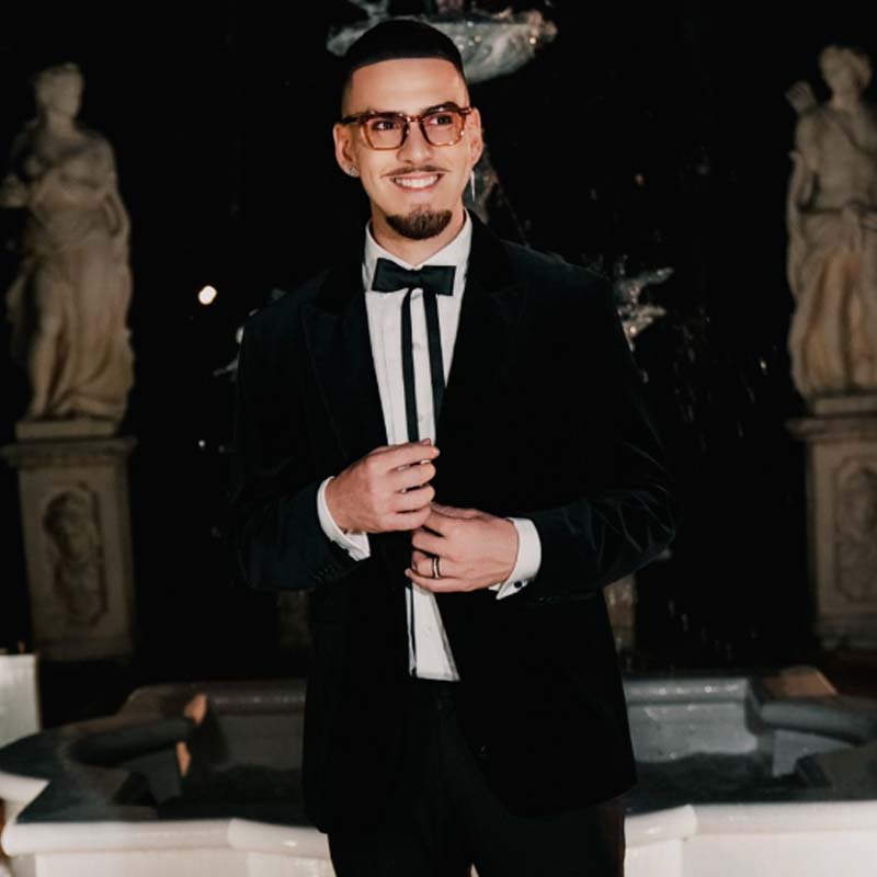 Lucho dBi Celebrates Love and the Dream of Building a Family in New Single “Anoche”