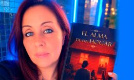 La escritora Ana Hidalgo Chaves presenta su libro debut “El Alma de un Hogar”